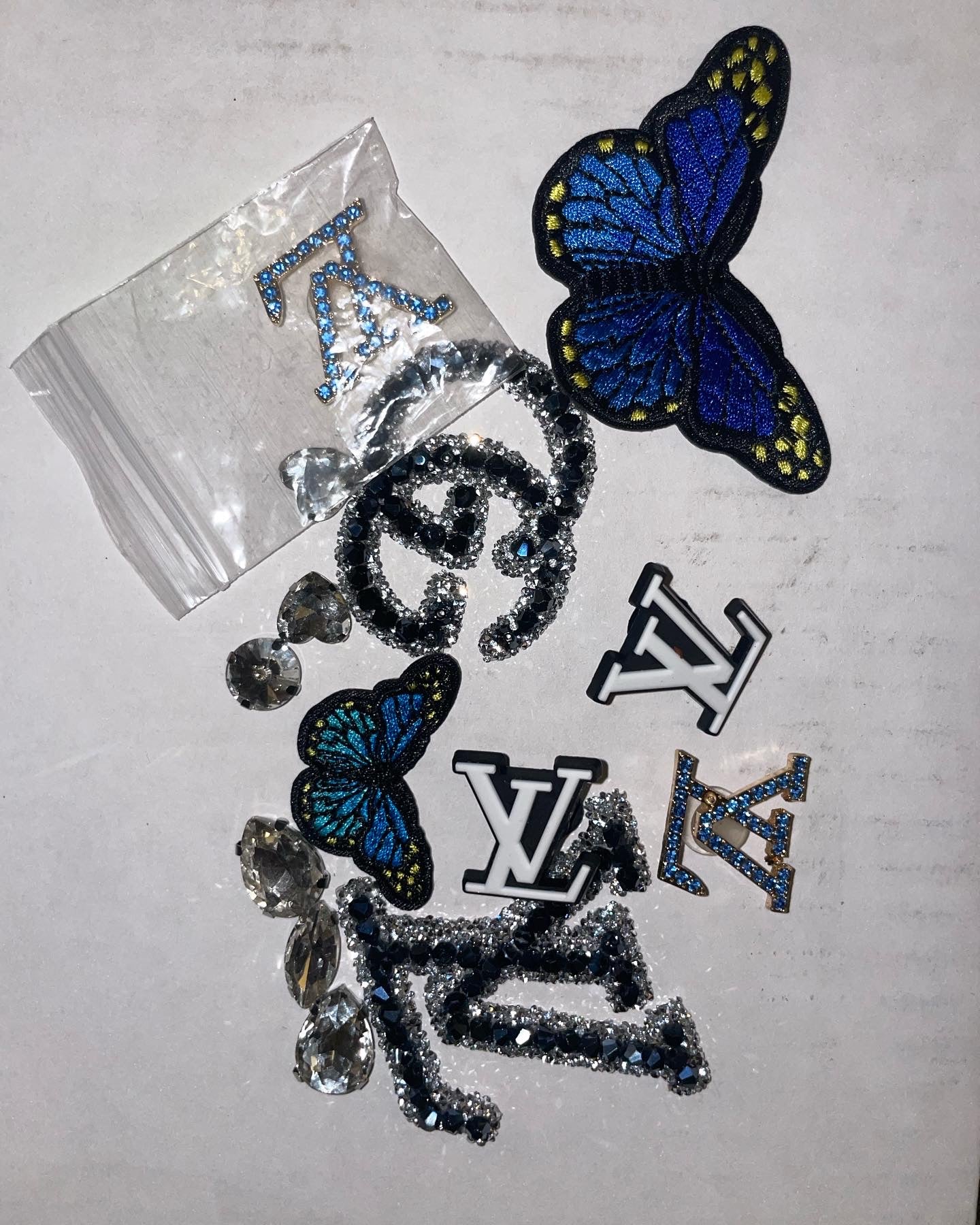 20 CROC CHARMS MIXED PACK